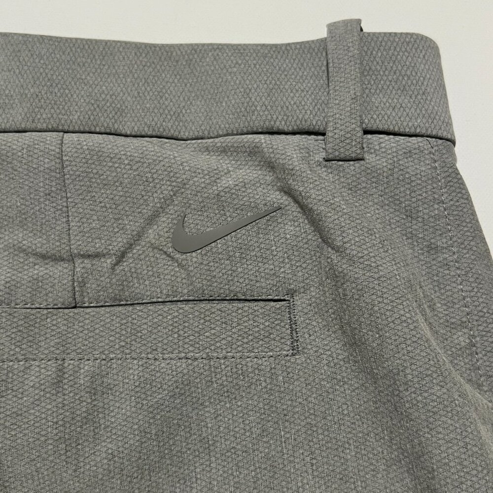 Nike Dri-Fit Shorts Casual Golf Preppy Stretch Comfy Gray Men's size 42 - Picture 4 of 6